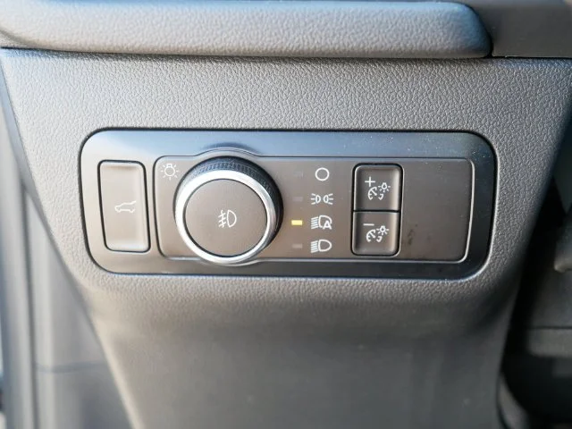 Used 2025 Gray Ford ST-Line Select image 24