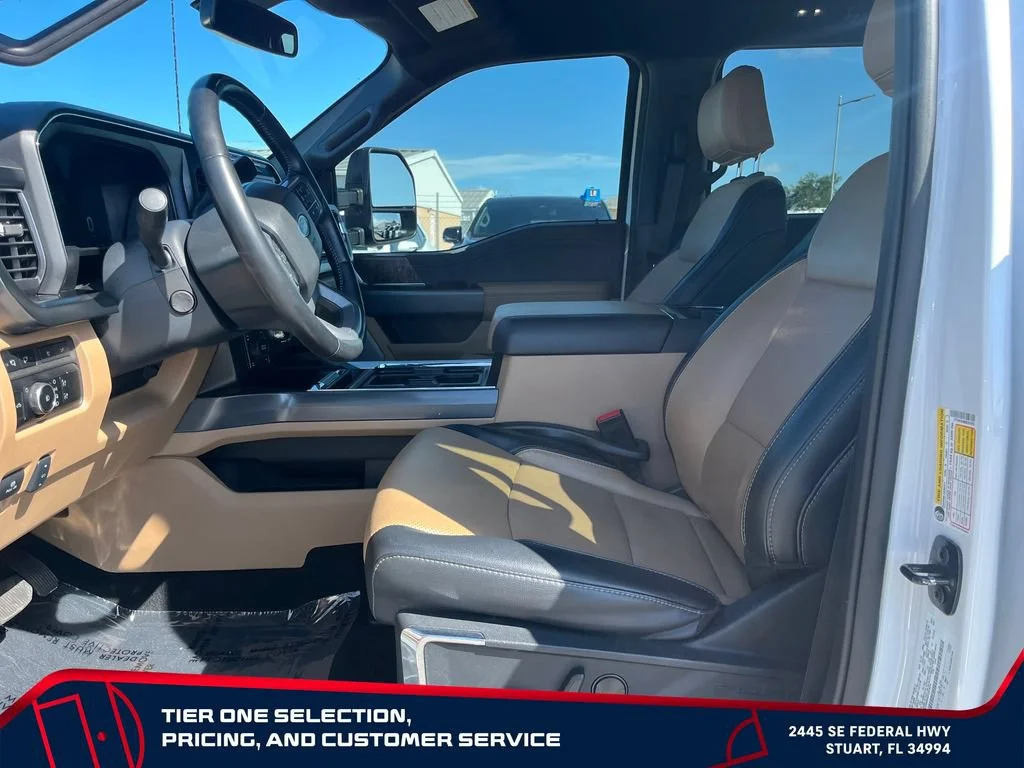 Used 2024 White Ford LARIAT image 9