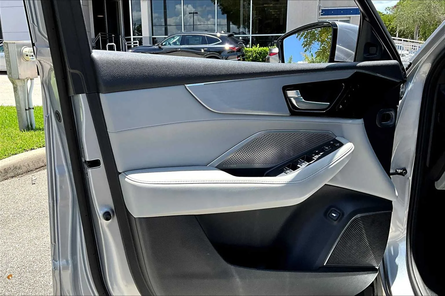 2023 Acura MDX Technology Package - Photo 26