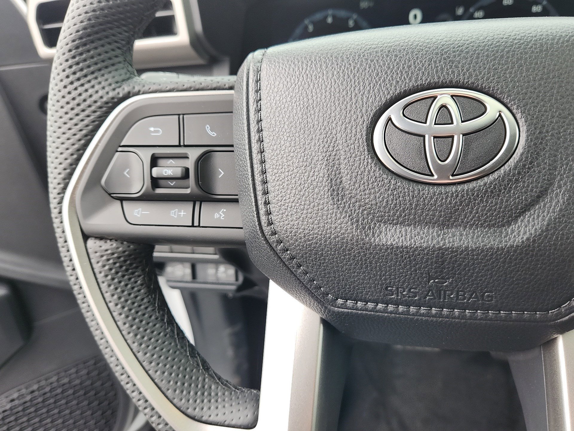 2026 Toyota Tacoma Limited - Photo 19