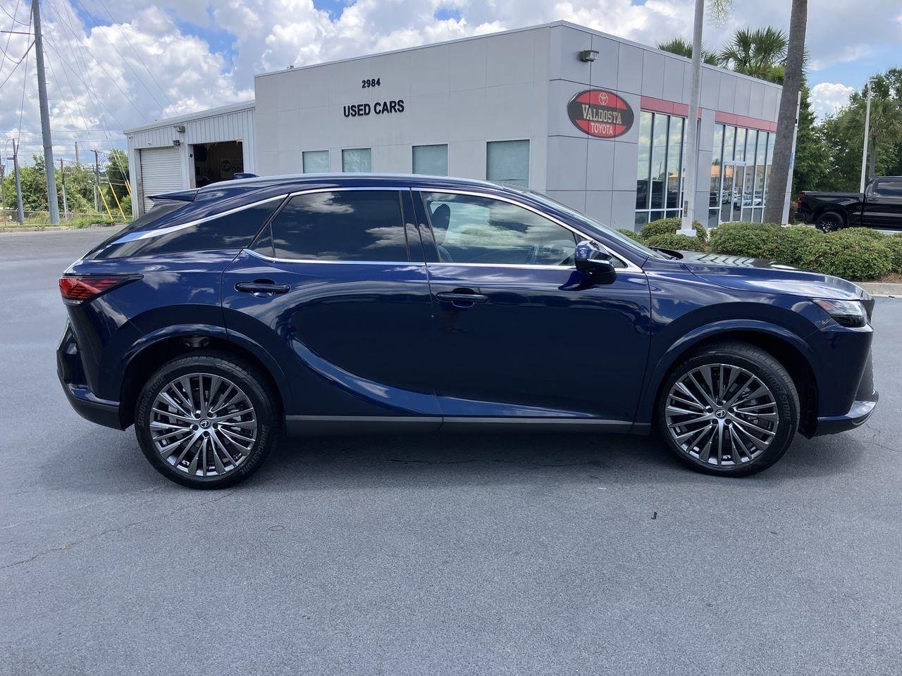 Used 2023 Blue (Nightfall Mica) Lexus 350 Luxury image 6