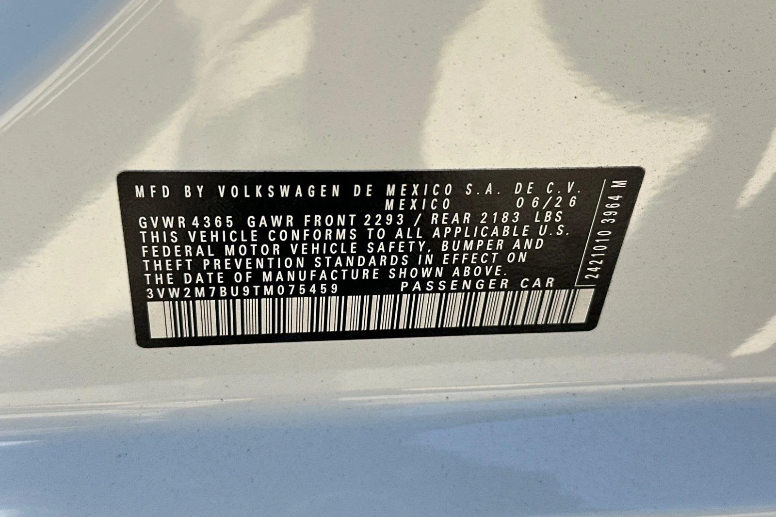 New 2026 Pure White w/Deep Black Roof Volkswagen Autobahn image 27