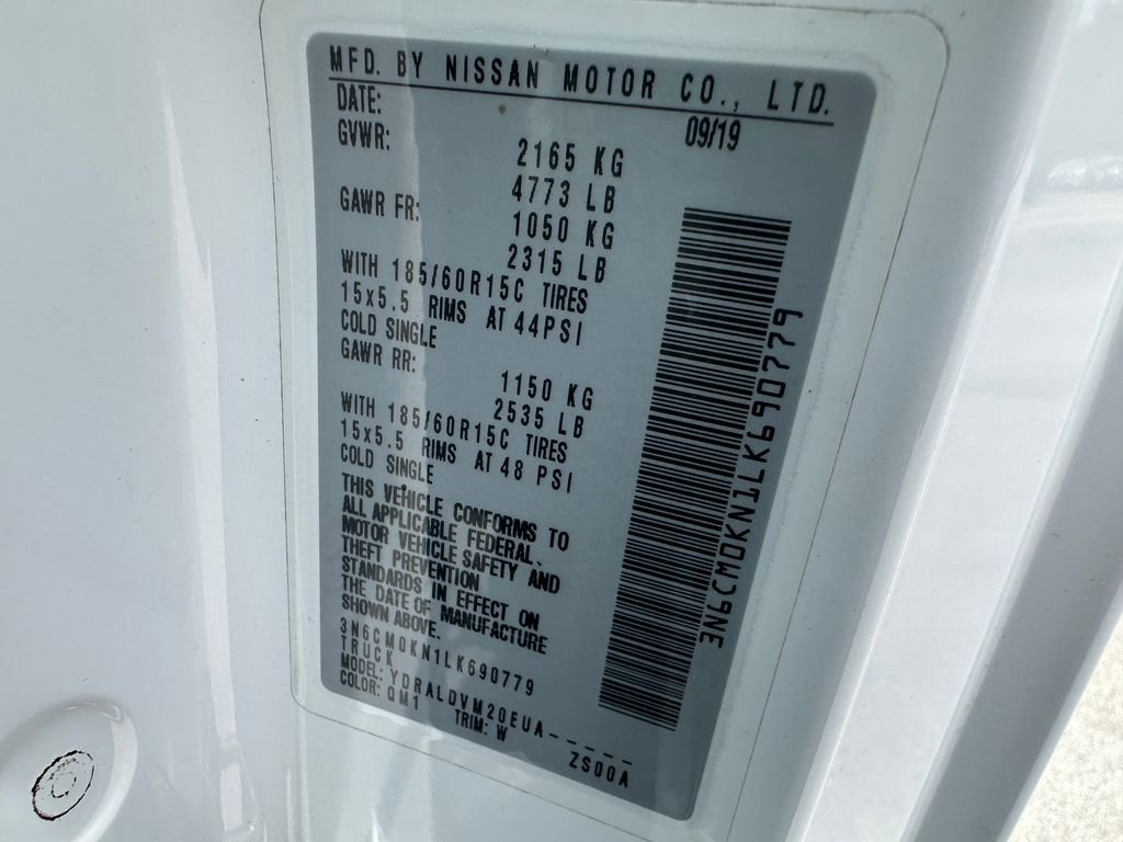 Used 2020 White Nissan S image 12