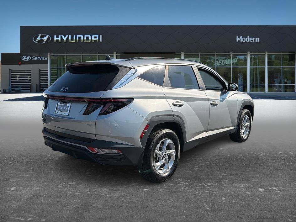 Used 2023 Shimmering Silver Hyundai SEL image 3