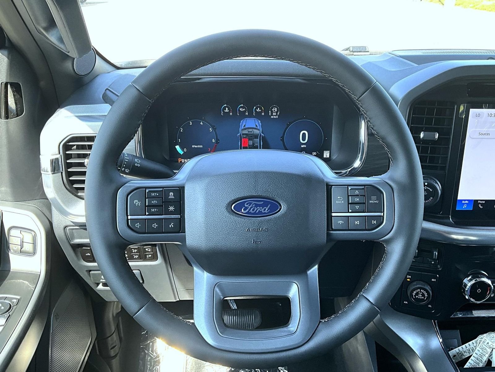 New 2026 Star White Metallic Tri-Coat Ford Lariat image 10