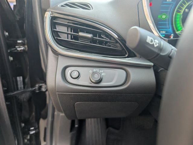 Used 2017 Black Chevrolet Premier image 11