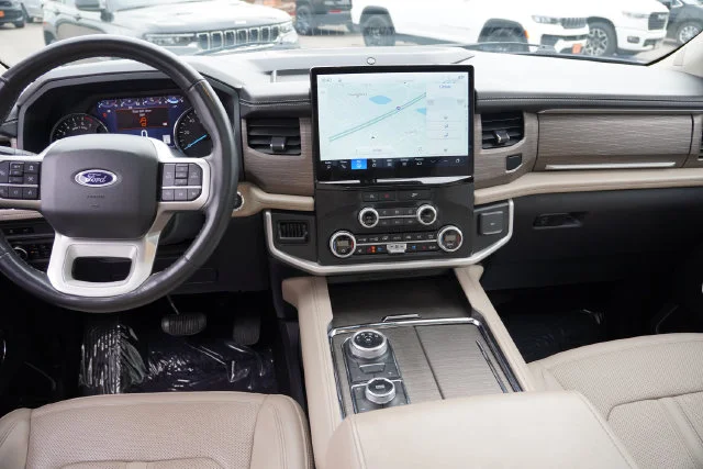 Used 2024 Gray Ford Limited image 22