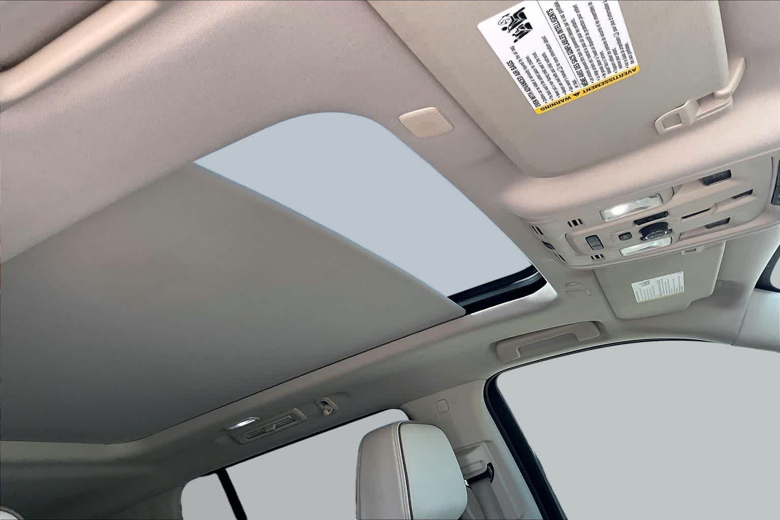 Used 2022 Onyx Black GMC Denali image 14