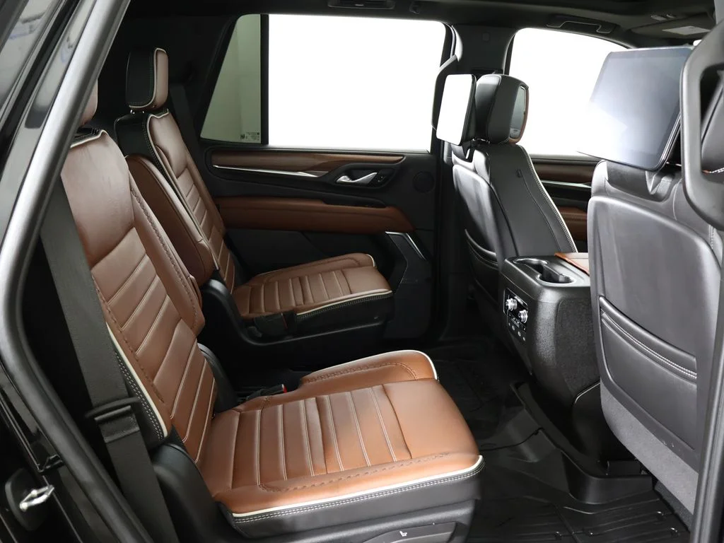 Used 2024 Onyx Black GMC Denali Ultimate image 44
