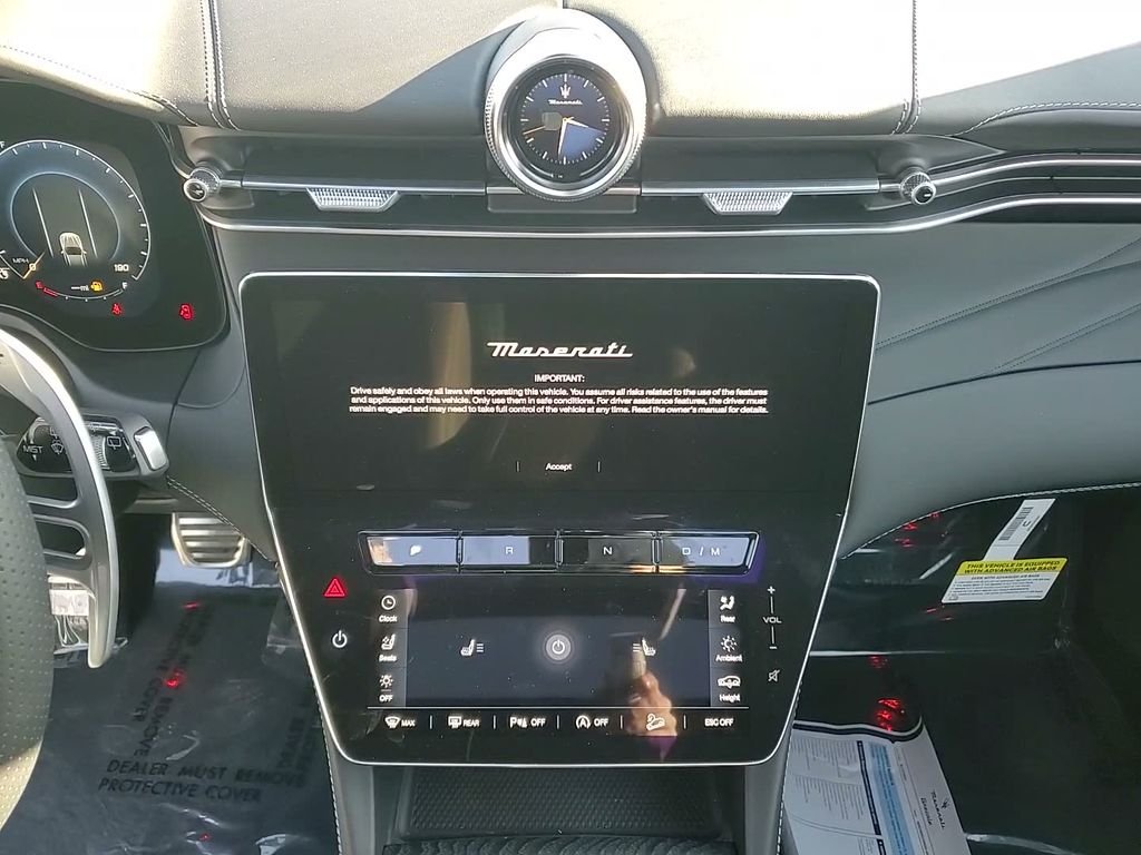 2026 Maserati Grecale Modena V6 - Photo 31