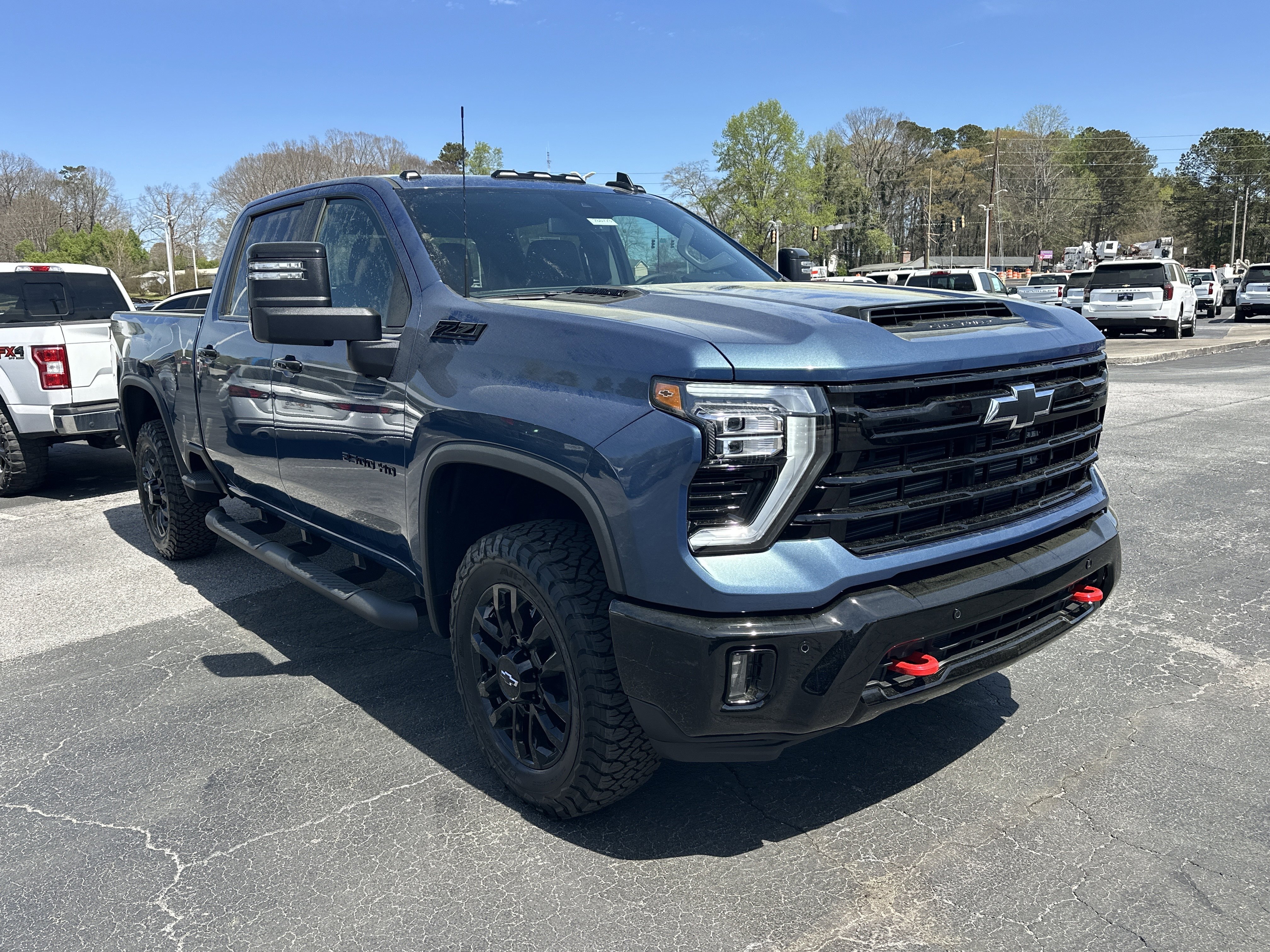 2026 Chevrolet Silverado 2500 HD LT - Photo 2