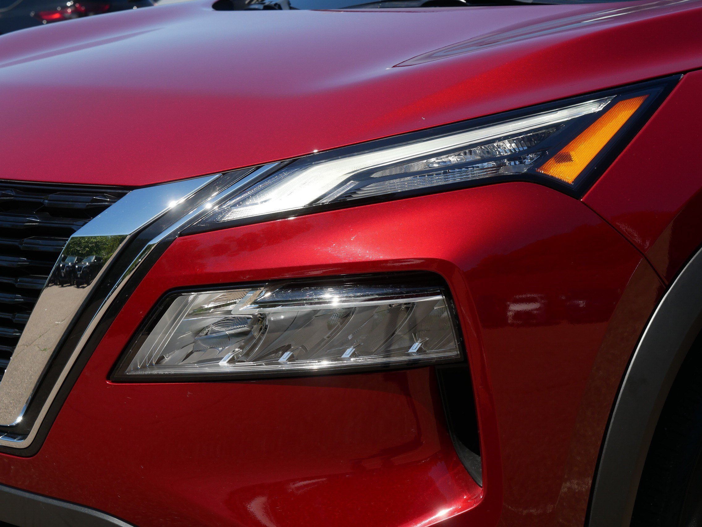 Certified Used 2023 Scarlet Ember Tintcoat Nissan SV image 16