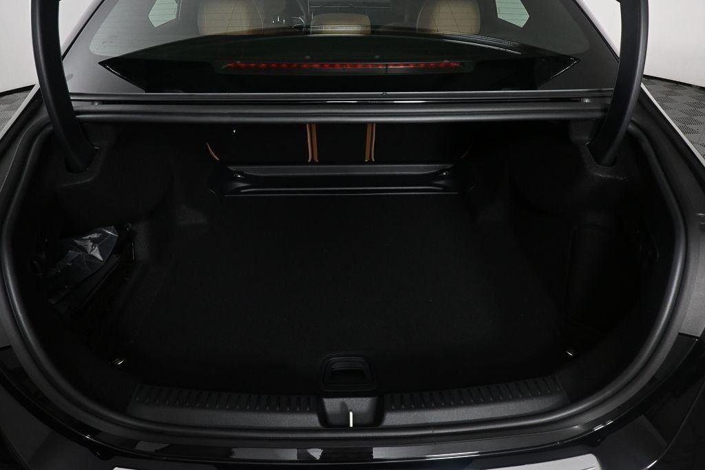 New 2026 Obsidian Black Metallic Mercedes-Benz E 350 image 29