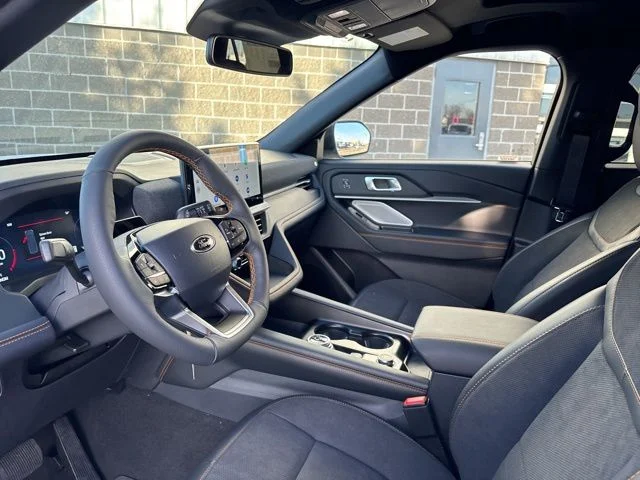 New 2026 Space White Metallic Ford Tremor® image 16