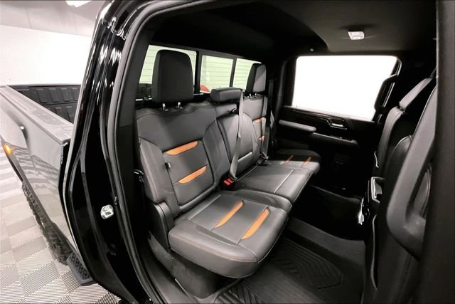 Used 2025 Onyx Black GMC AT4 image 26