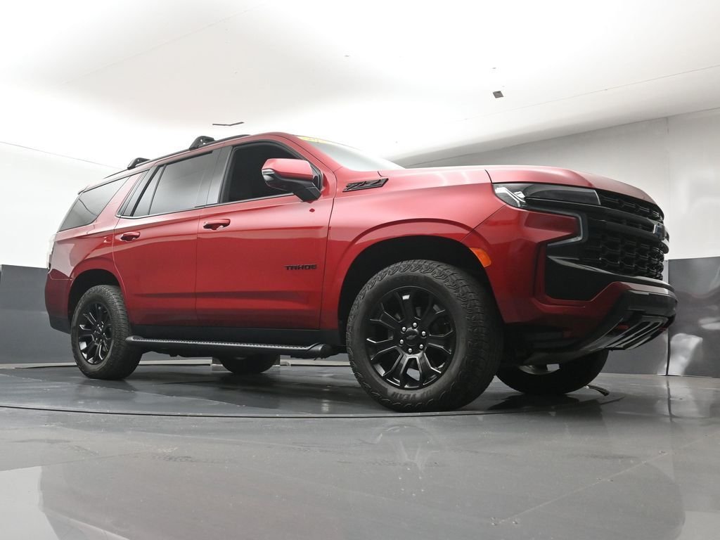 Used 2023 Red Chevrolet Z71 image 26