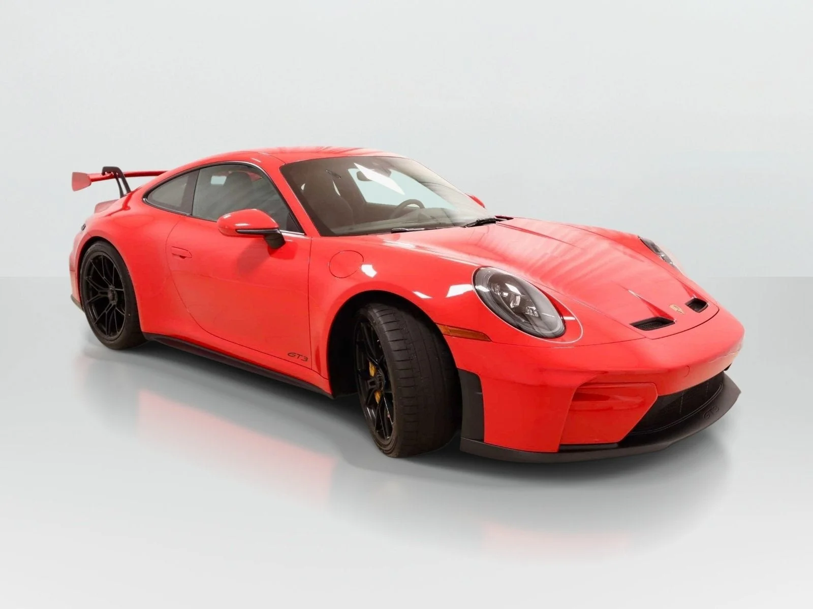Used 2026 Guards Red Porsche GT3 image 7