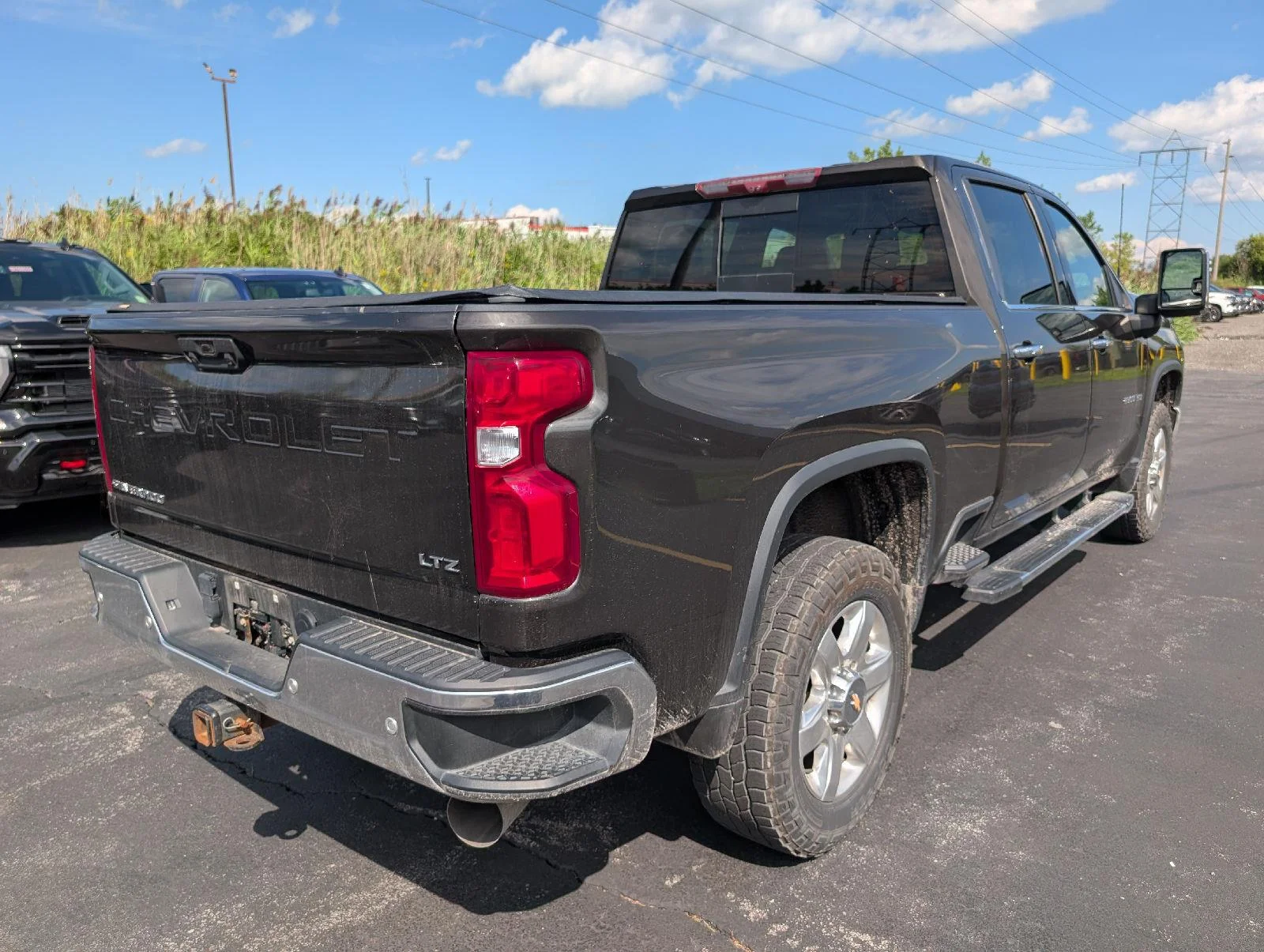 Used 2021 OXFORD BROWN METALLIC Chevrolet LTZ image 8