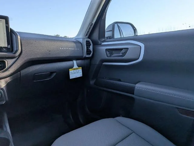 New 2026 Oxford White Ford Badlands® image 40