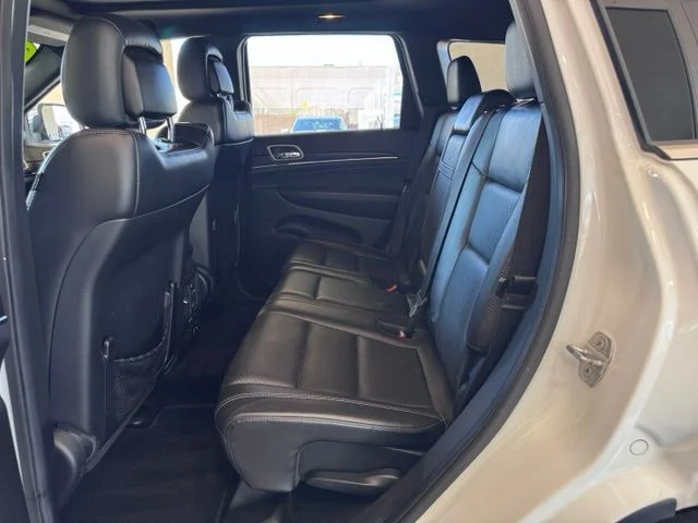 Used 2014 White Jeep Limited image 11