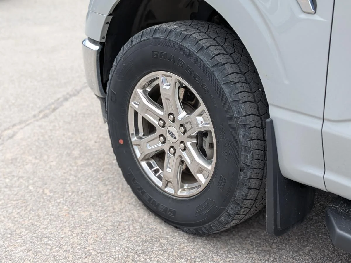 Used 2023 White Ford XLT image 12