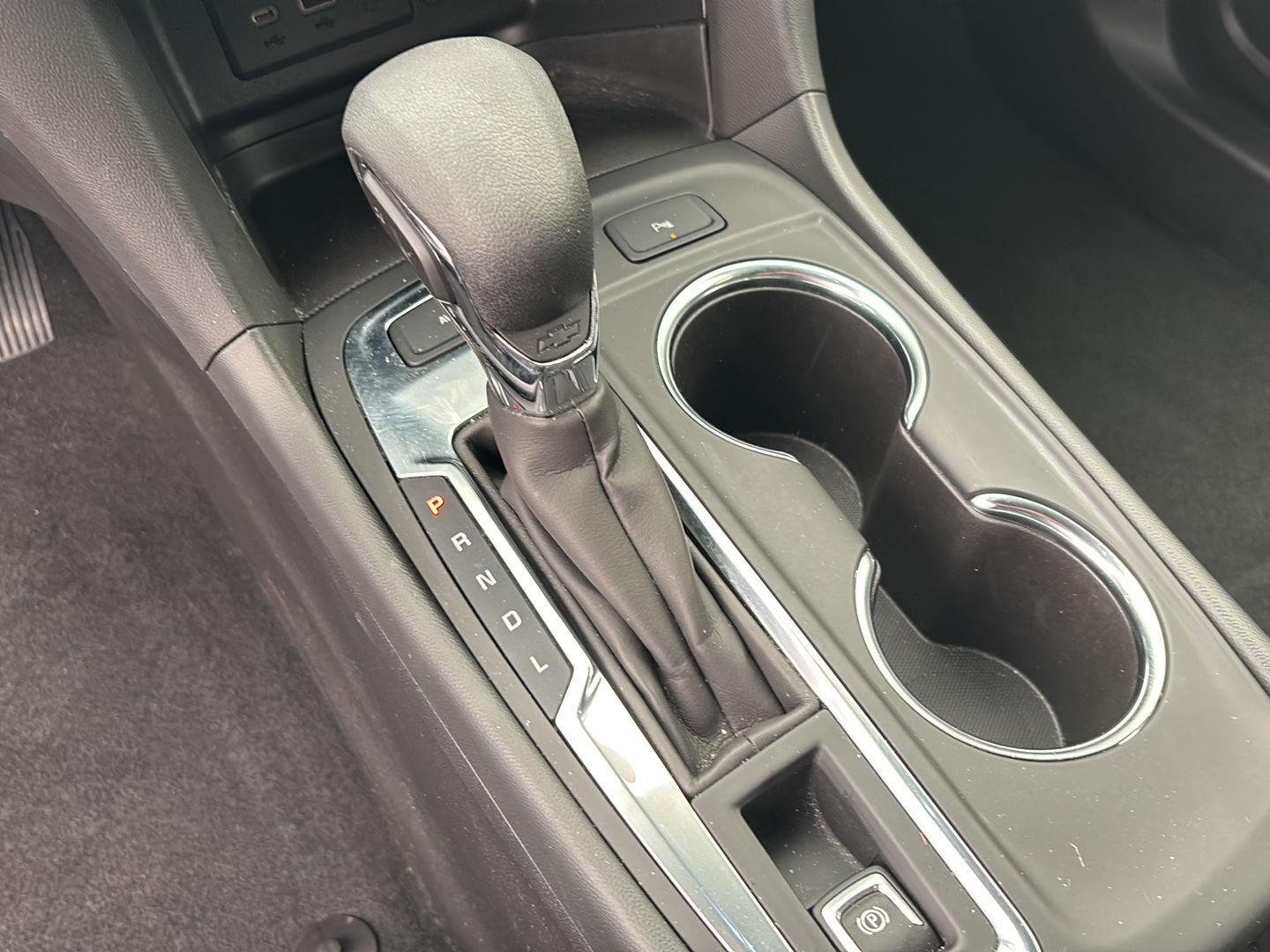 Used 2024 Riptide Blue Metallic Chevrolet LT image 26