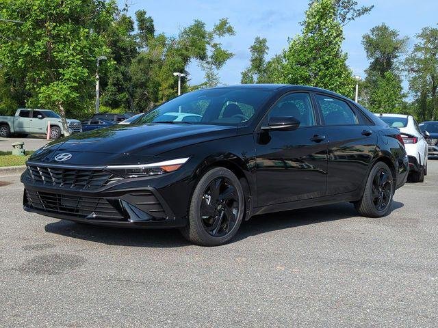New 2026 Black Hyundai SEL Sport image 2
