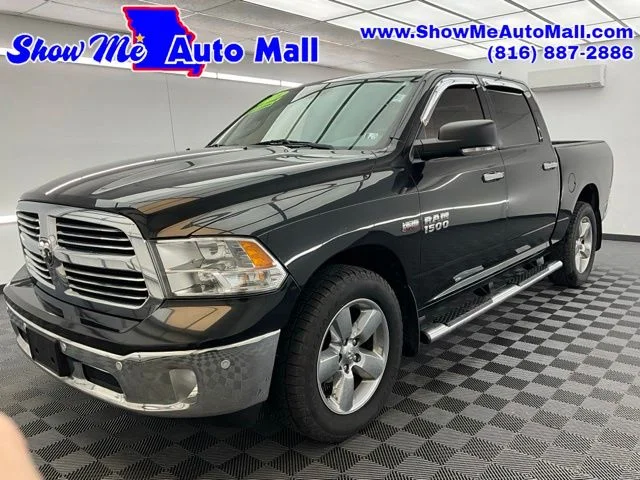2016 RAM 1500 Big Horn 4x4 Crew Cab 5'7's photo