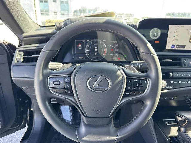 Used 2024 Black Lexus 350 image 14
