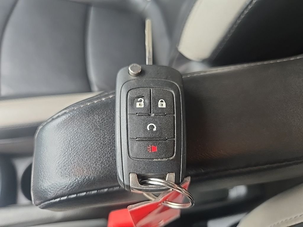 Used 2016 Black Chevrolet LTZ image 92