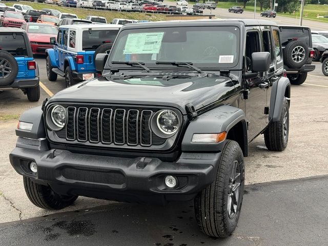 New 2026 Black Clear-Coat Exterior Paint Jeep Sport S image 2