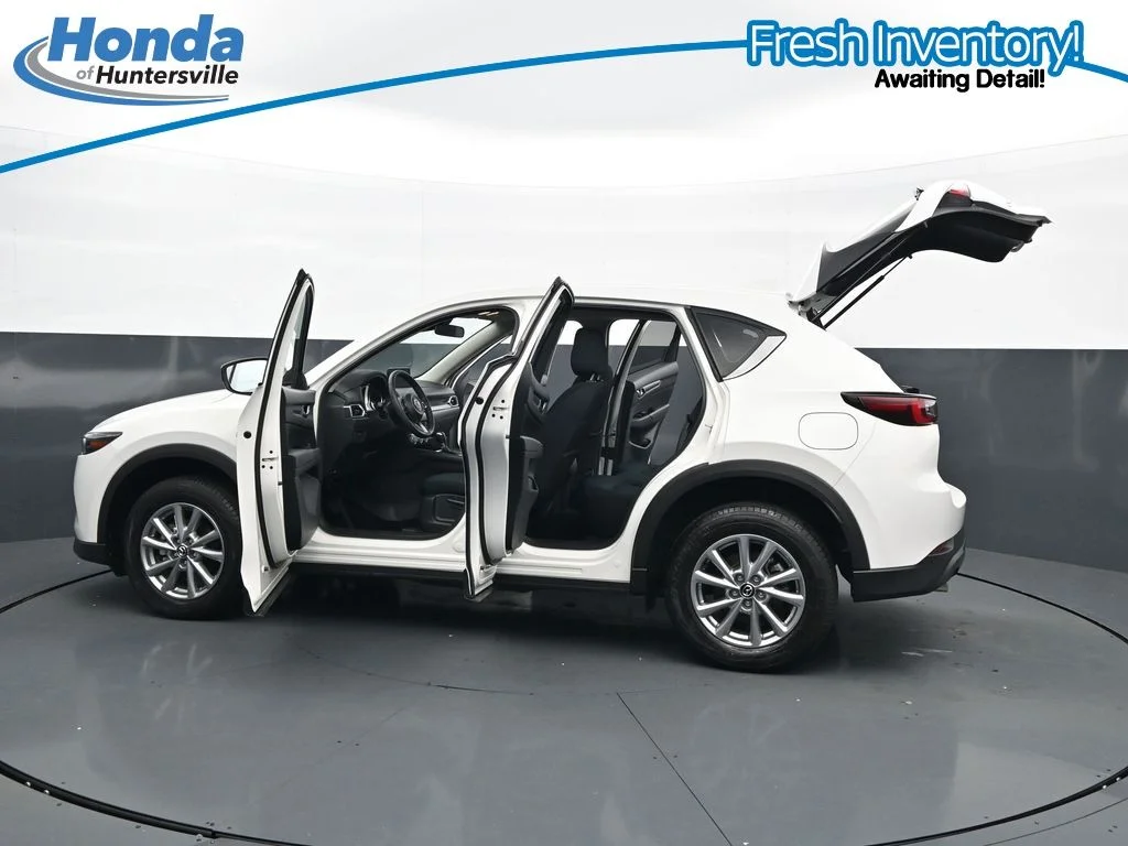 Used 2025 White Metallic Mazda 2.5 S image 35
