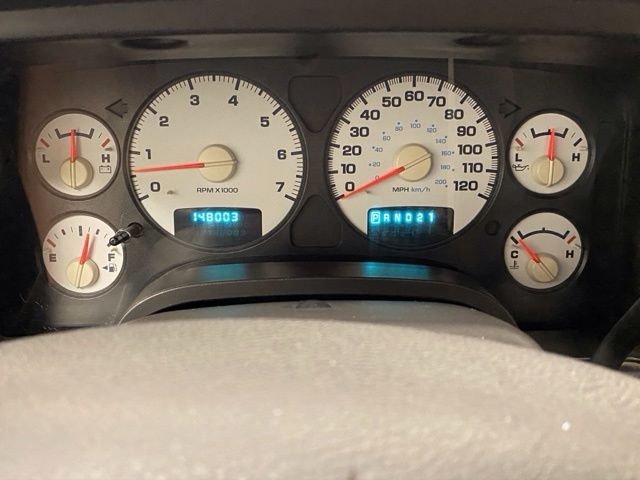 Used 2005 Blue Dodge SLT image 22