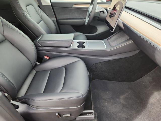 Used 2025 Red Tesla Long Range image 27