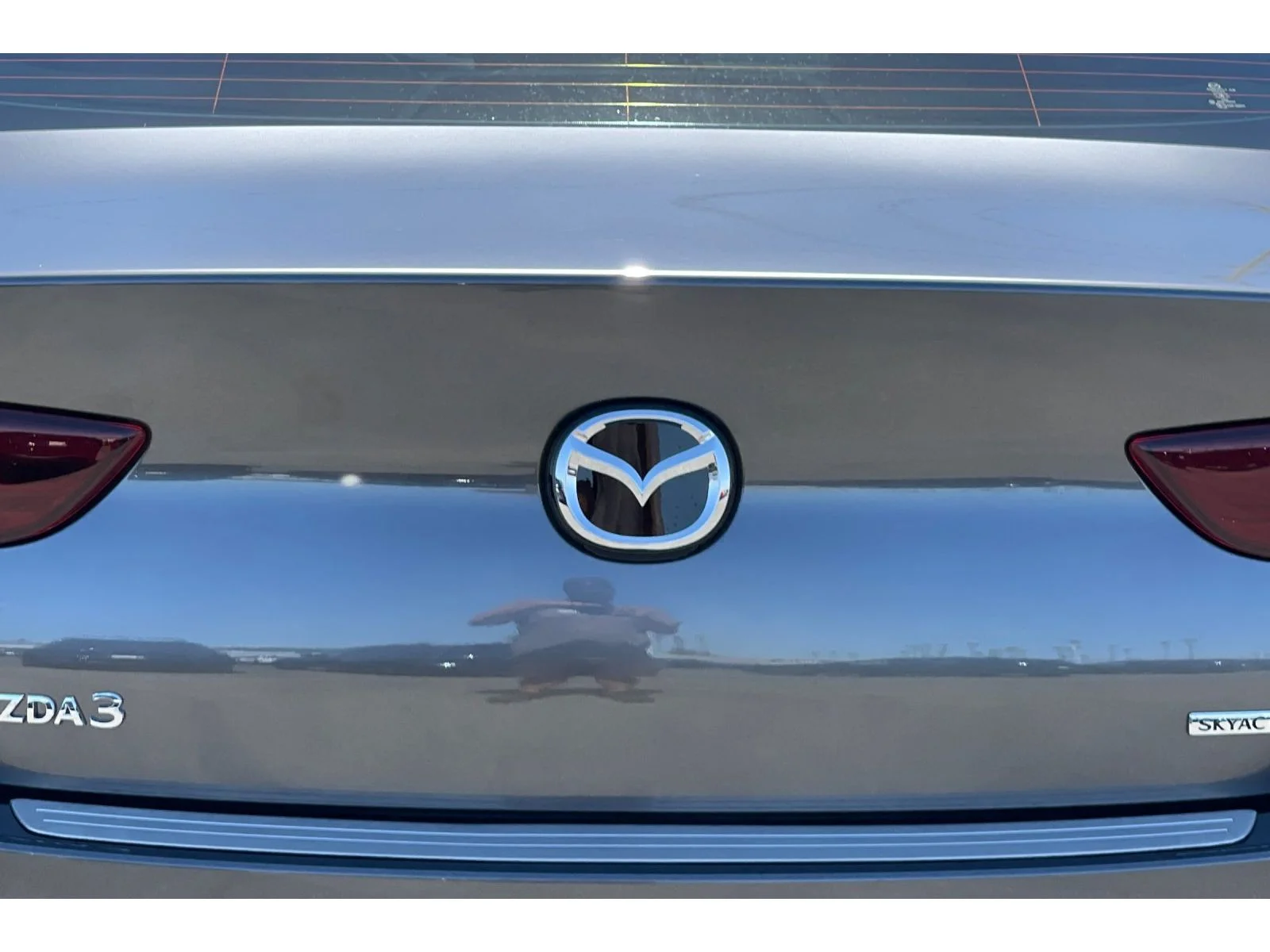 Used 2025 Machine Gray Metallic Mazda Select image 46