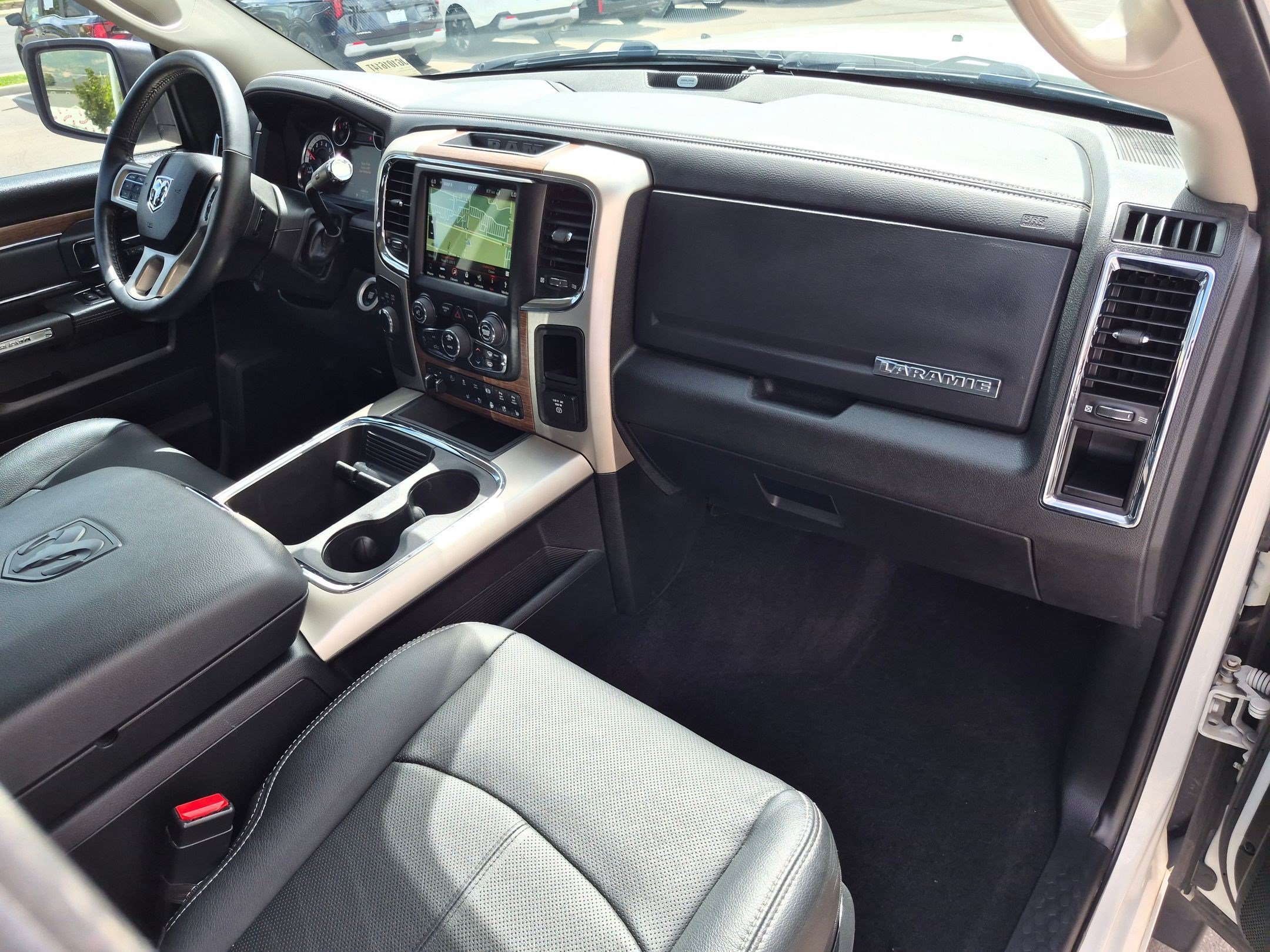 Used 2018 Pearl White Ram Laramie image 32