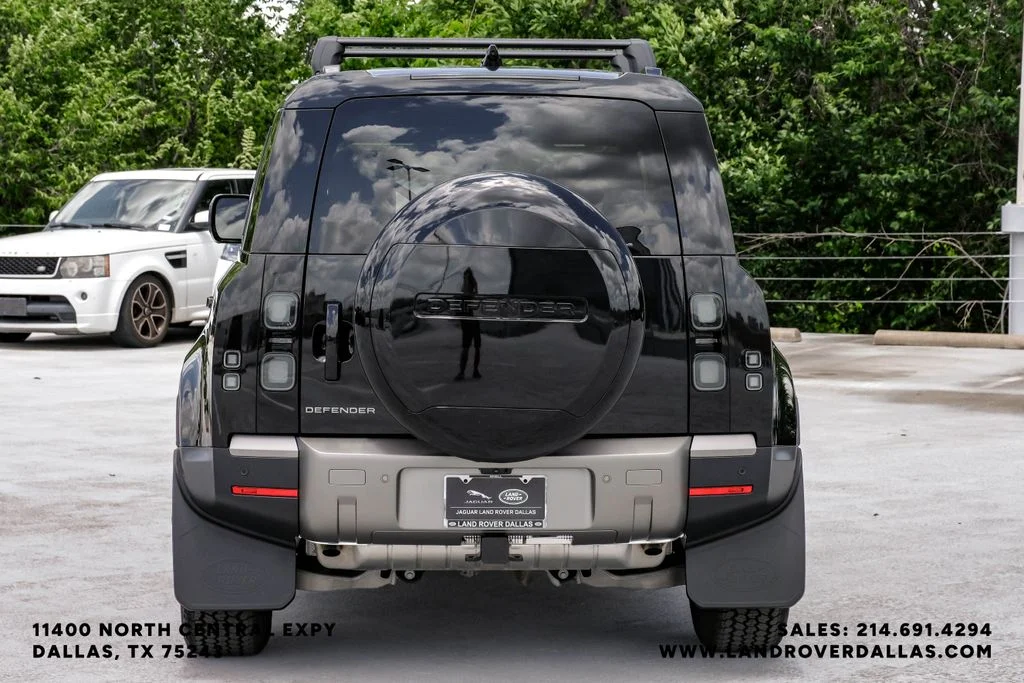 Used 2026 Black Land Rover S image 9