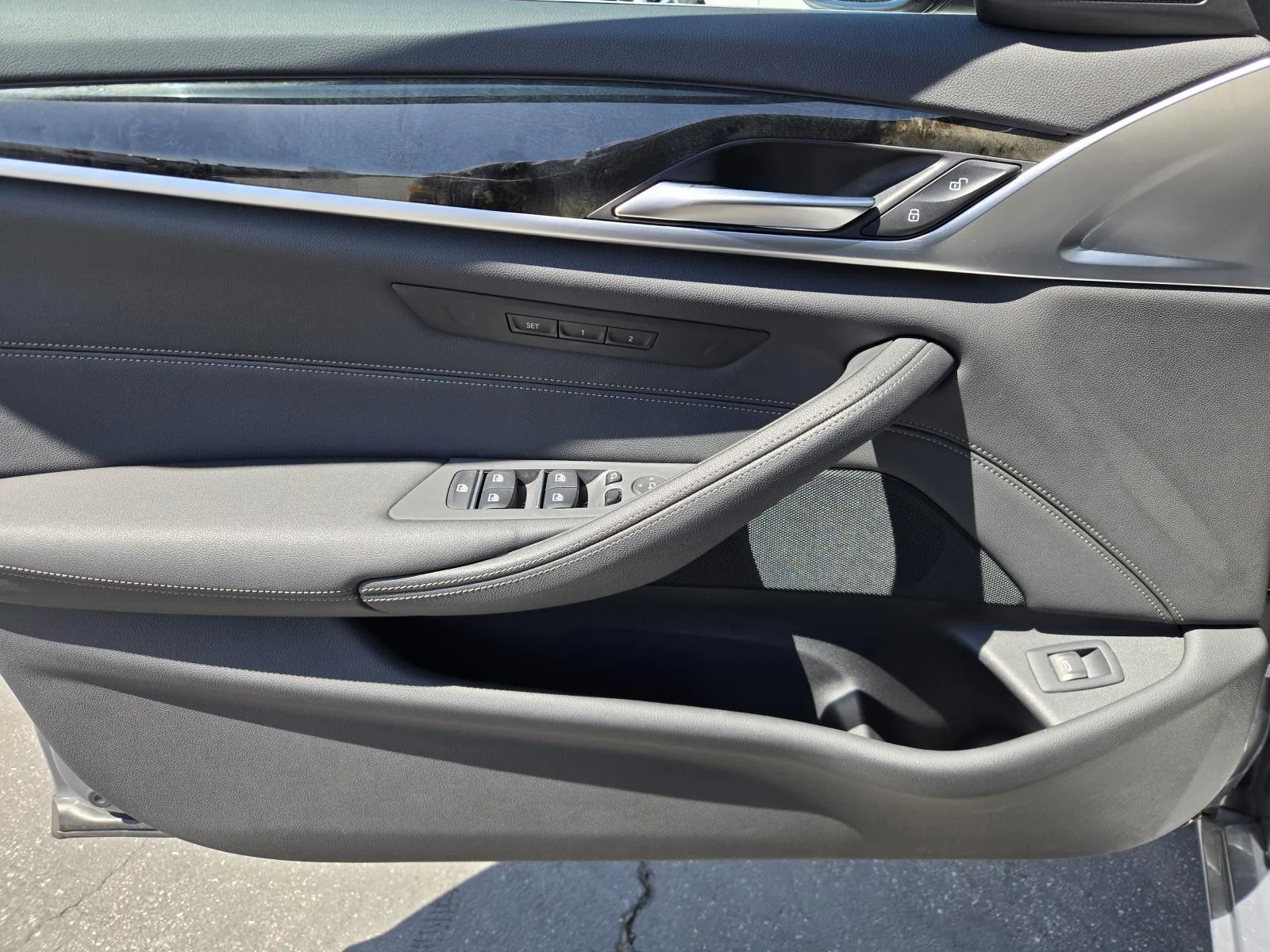 Used 2023 Skyscraper Gray Metallic BMW 530i Sedan image 20