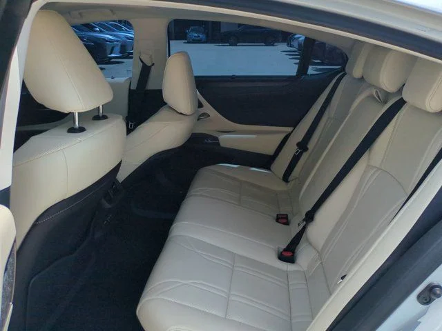 Certified Used 2022 EMINENT WHITE PEARL Lexus 300h Ultra Luxury image 13