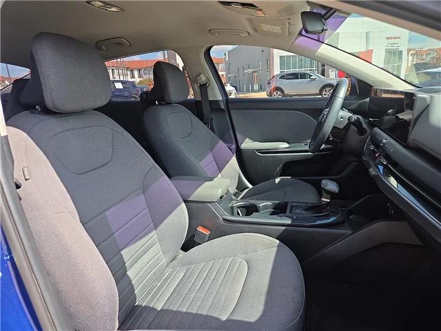 Used 2025 Deep Sea Blue KIA EX (IVT) image 12