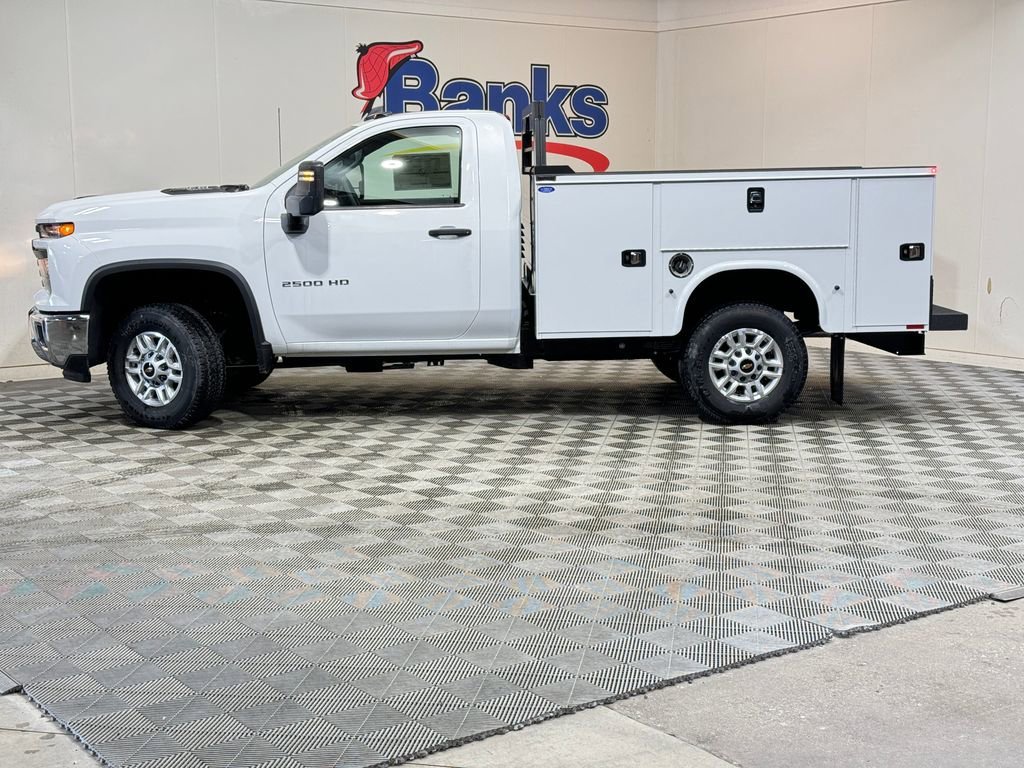 2024 Chevrolet Silverado 2500HD photo 4