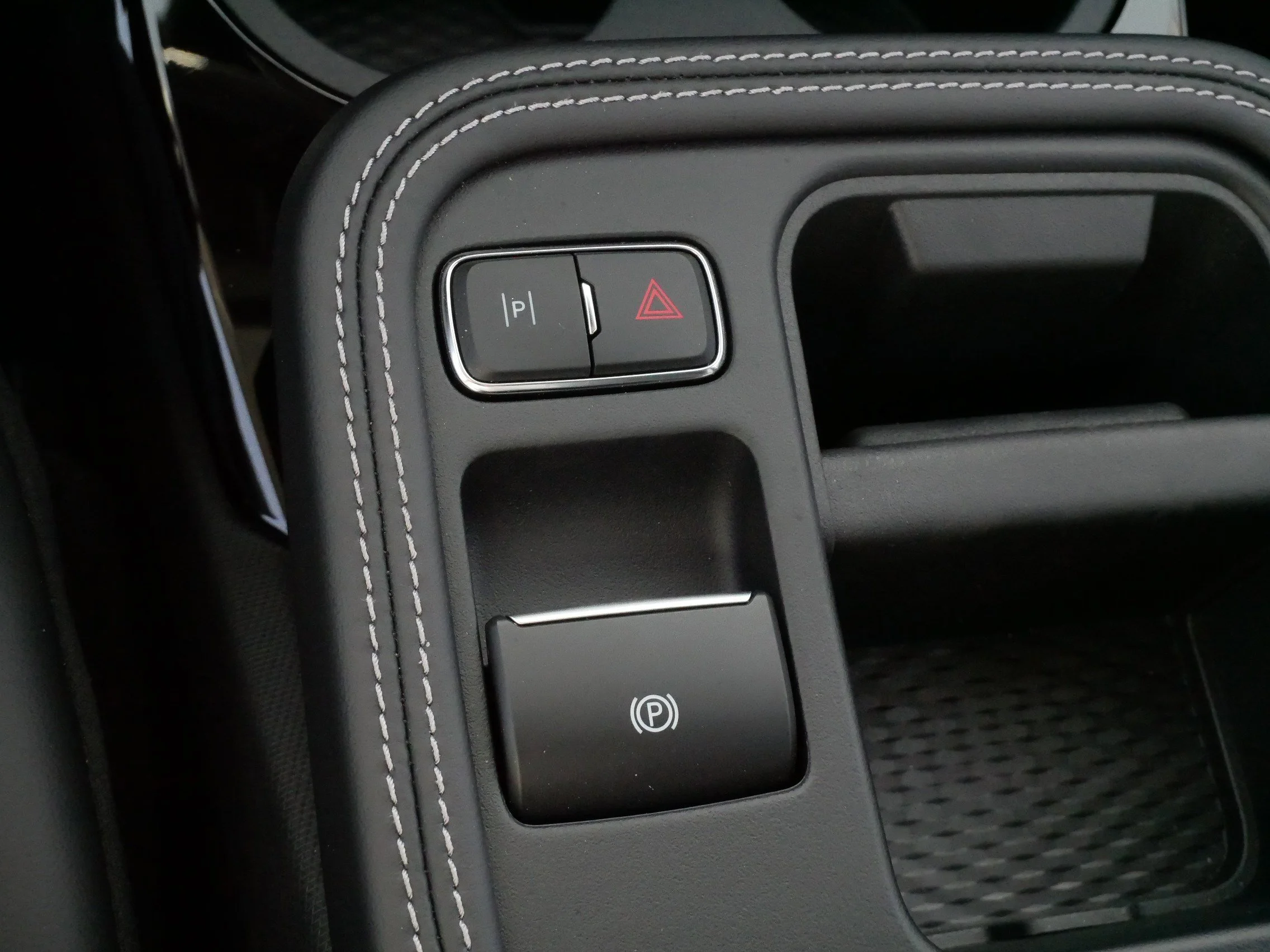 2025 Ford Mustang Mach-E Premium AWD - Photo 30