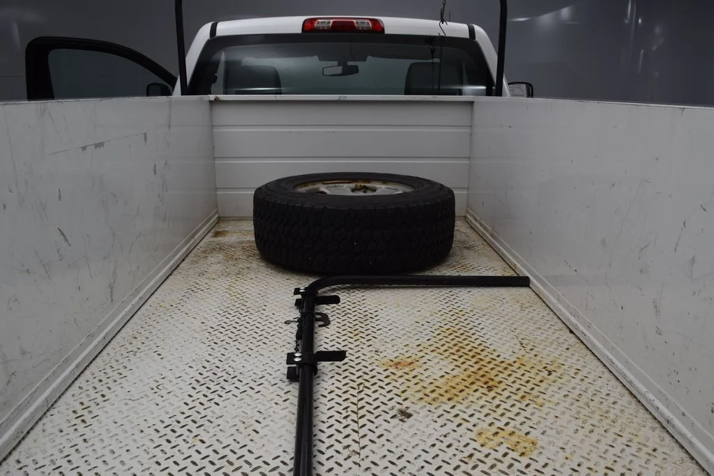 Used 2015 Summit White Chevrolet Work Truck image 16