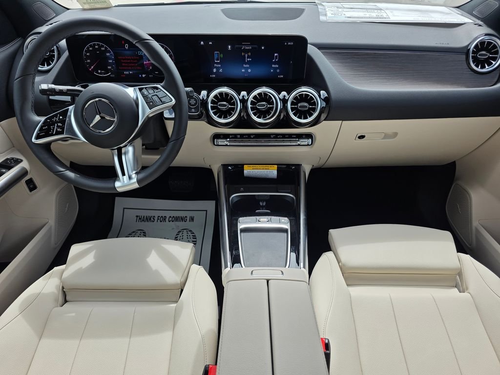New 2026 Polar White Mercedes-Benz GLA 250 image 20