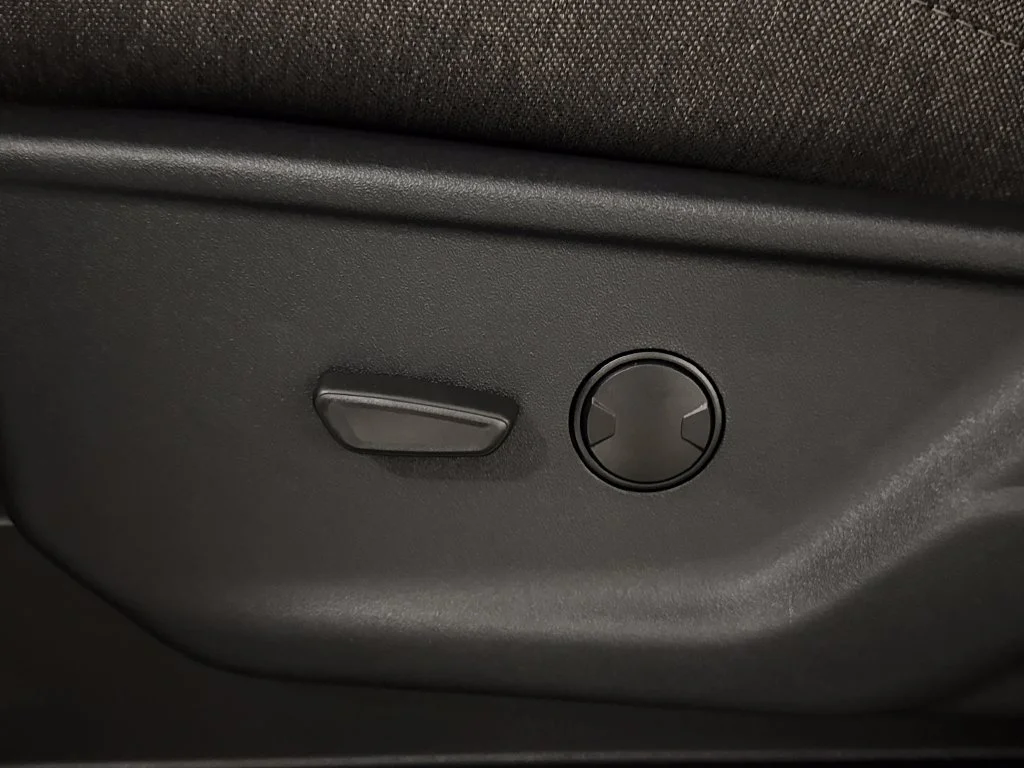 New 2027 Gray Ford XLT CARHARTT image 24