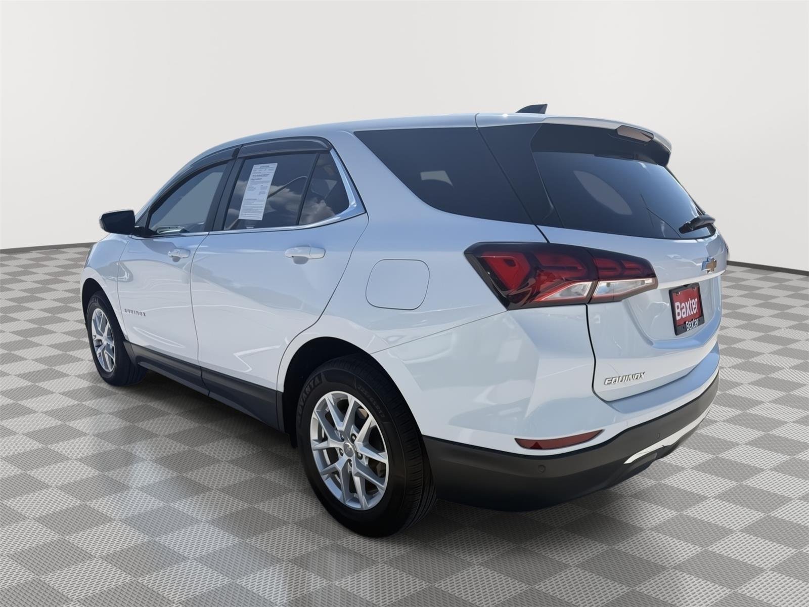 Used 2022 Summit White Chevrolet LT image 7