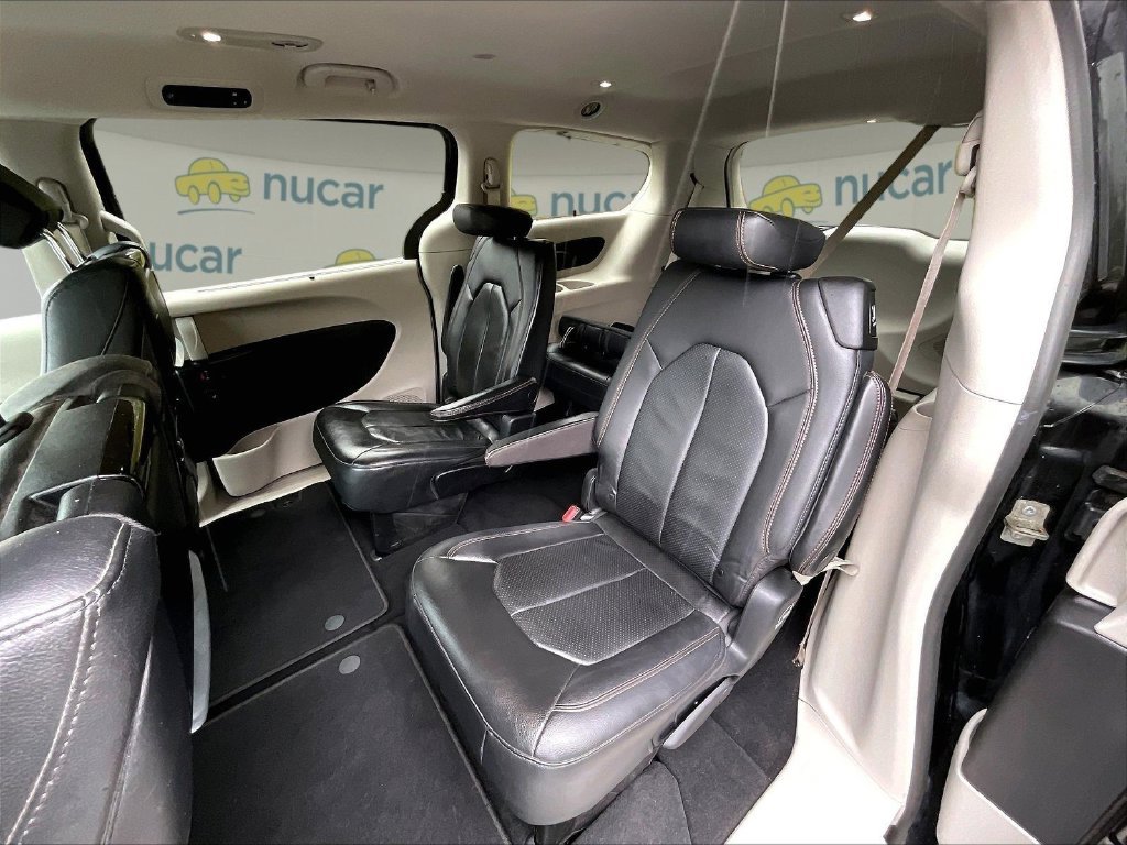 Used 2019 Black Chrysler Touring L Plus image 26