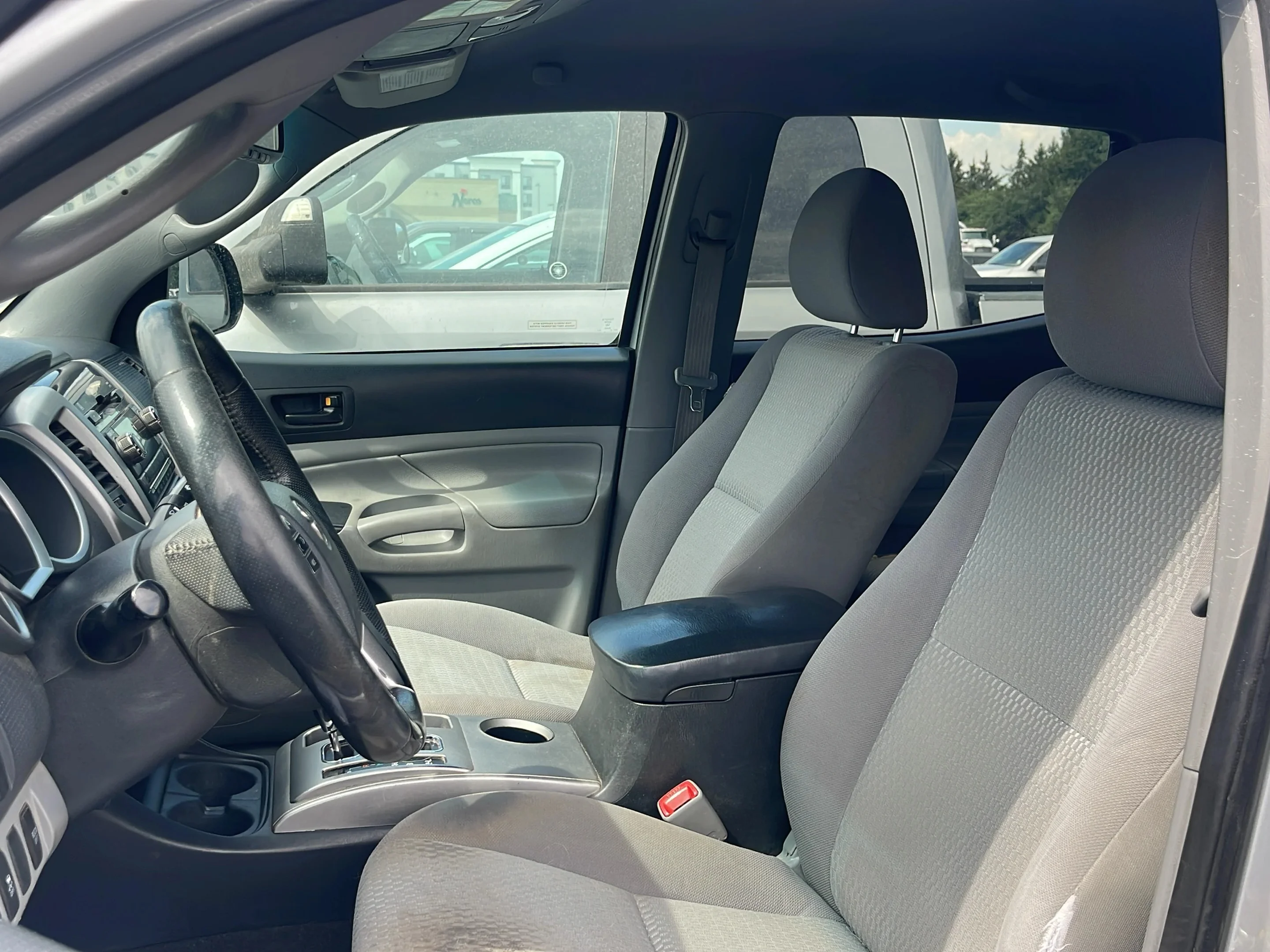 Used 2012 Silver Streak Mica Toyota Base V6 A5 image 10