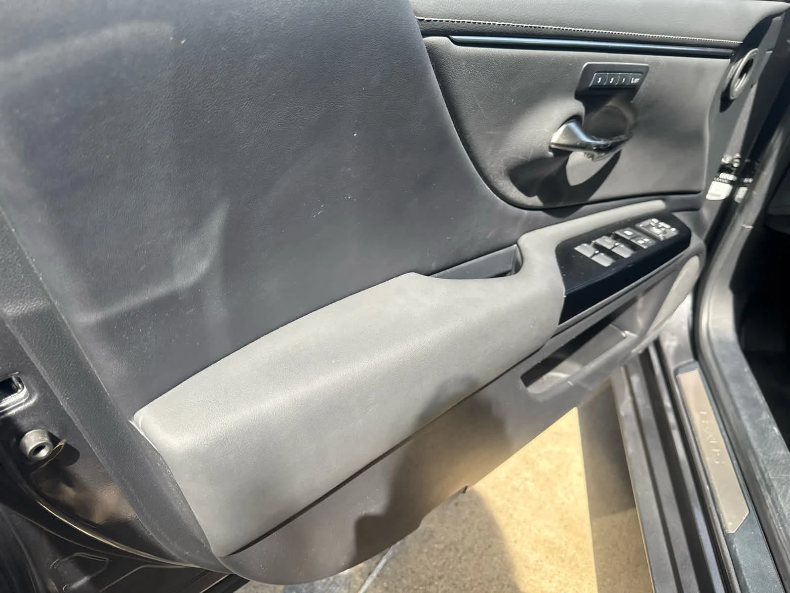 Used 2022 Cloudburst Gray Lexus  image 6