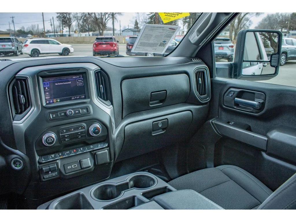 2025 GMC Sierra 3500HD Pro - Photo 32
